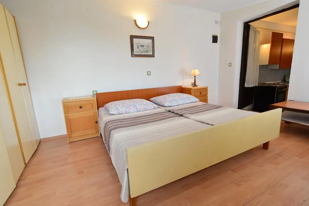 Apartments Elsa 534 Štinjan Hırvatistan