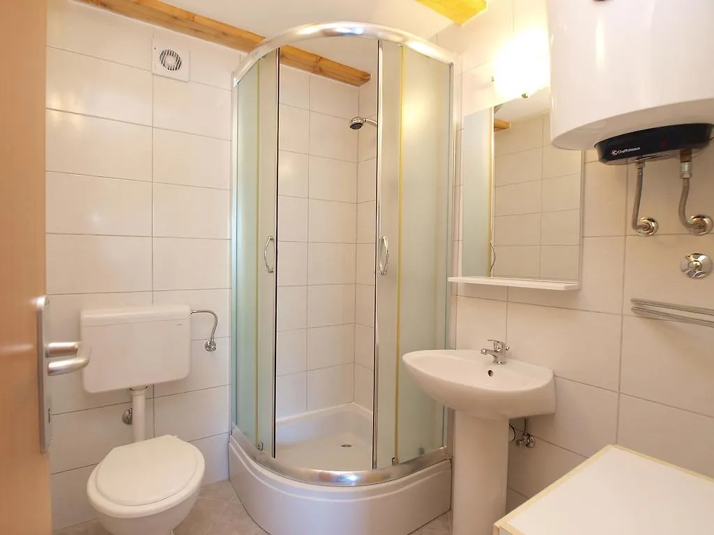 Apartments Elsa 534 Štinjan
