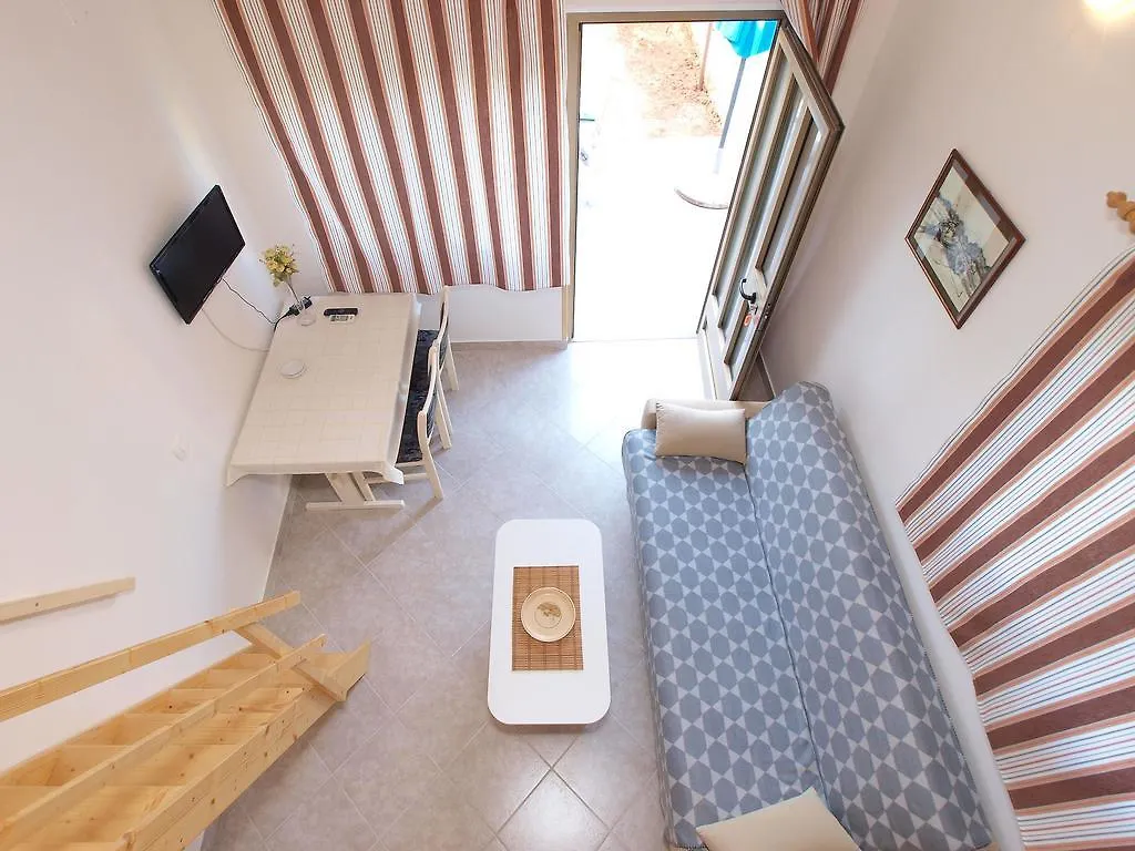 Apartments Elsa 534 Štinjan Hırvatistan