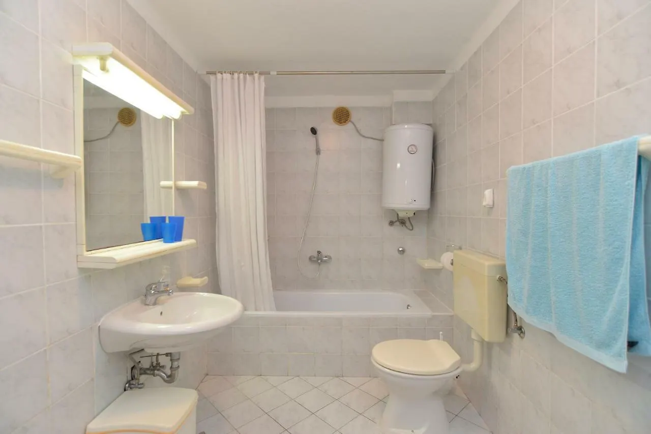 Apartments Elsa 534 Štinjan Hırvatistan